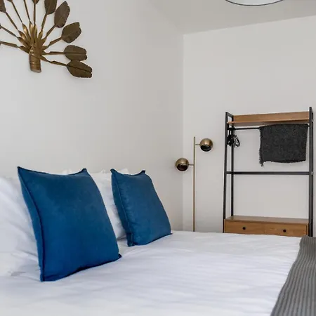 Center With Free Parking And Sauna * Reval