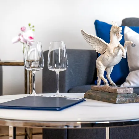 Center With Free Parking And Sauna