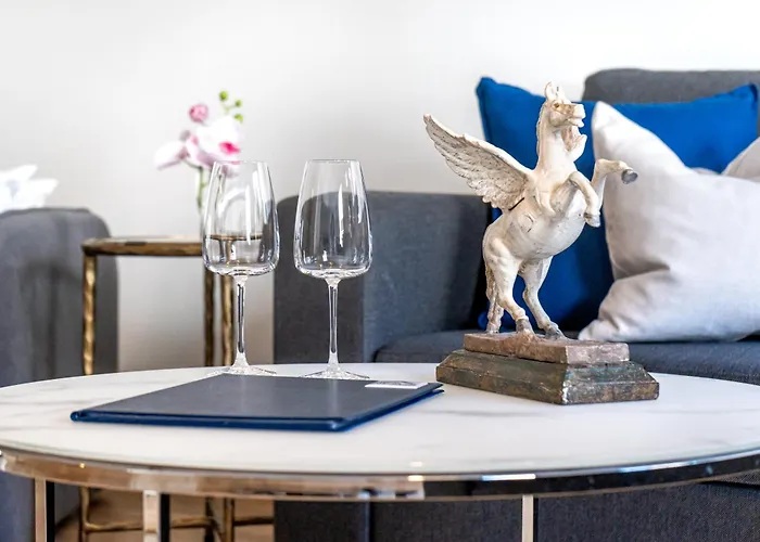 Center With Free Parking And Sauna