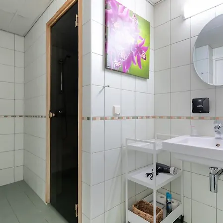 Center With Free Parking And Sauna Apartamento